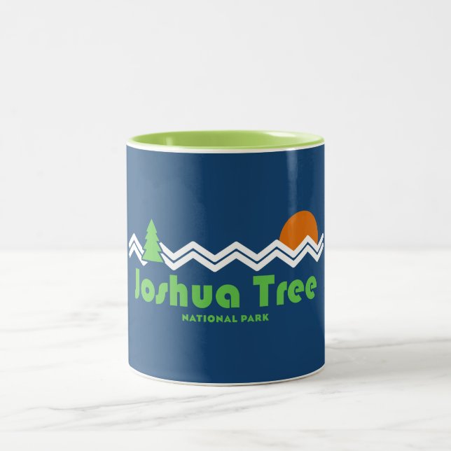 Caneca De Café Em Dois Tons Retro do Parque Nacional do Joshua Tree (Centro)