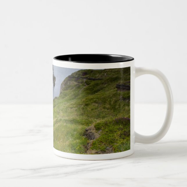 Caneca De Café Em Dois Tons Rocha do violino do arco, Portknockie, Scotland (Direita)