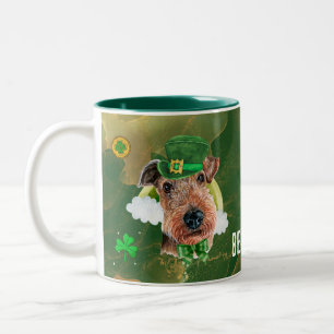 Caneca De Café Em Dois Tons Rua Dourada de Terrier Airedale Personalizado. Dia