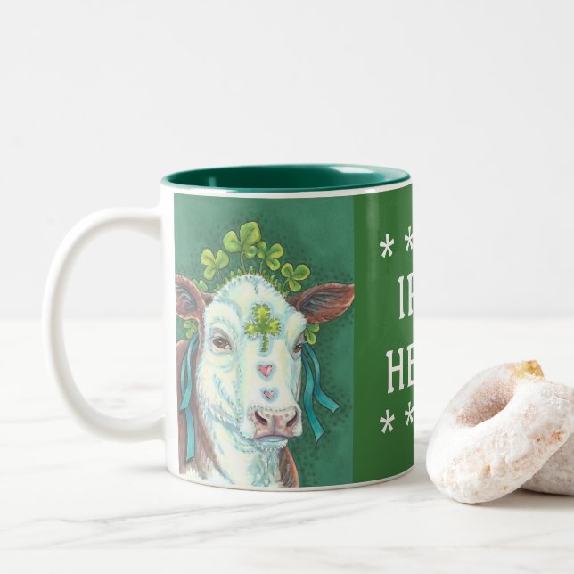 Caneca De Café Em Dois Tons Ruas Irlandesas De Vaca. O DIA DE PATRICK HEIFER M (Com Donut)