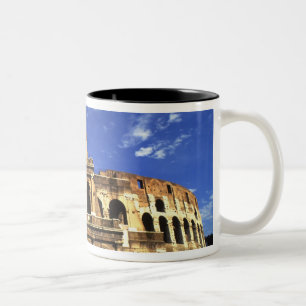 Caneca De Café Em Dois Tons Ruínas famosas do Coliseu em Roma Itália
