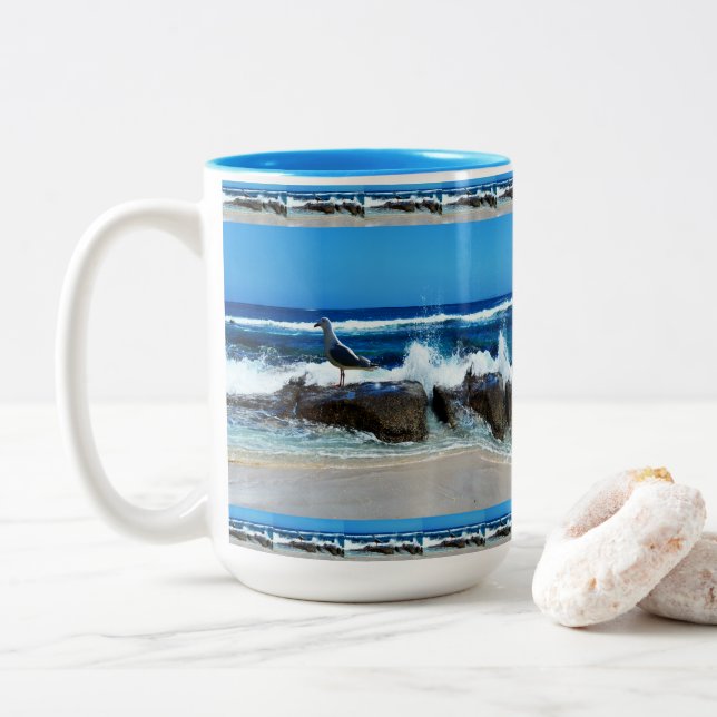 Caneca De Café Em Dois Tons Seagull Em Beach Rocks, (Com Donut)
