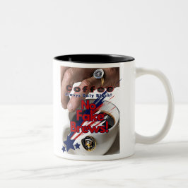 Caneca De Café Em Dois Tons Sem Falso Brews! Fecho de café preto de aprovação!