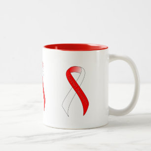 Caneca De Café Em Dois Tons Sensibilização do suporte à fita vermelha e branca
