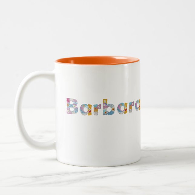 Caneca De Café Em Dois Tons Seu nome em letras florais artísticas / Barbara (Esquerda)