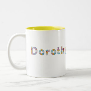 Caneca De Café Em Dois Tons Seu nome em letras florais artísticas / Dorothy