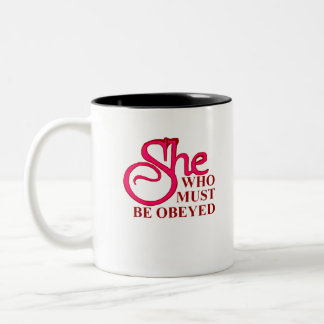 Caneca De Café Em Dois Tons She Who Must Be Obeyed