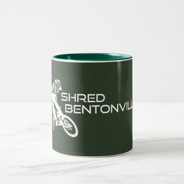Caneca De Café Em Dois Tons Shred Bentonville Arkansas Mountain Biking (Centro)