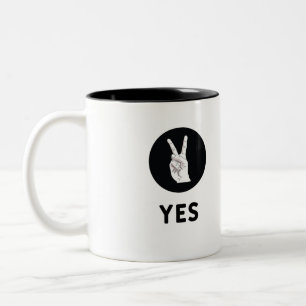 Caneca De Café Em Dois Tons Sim