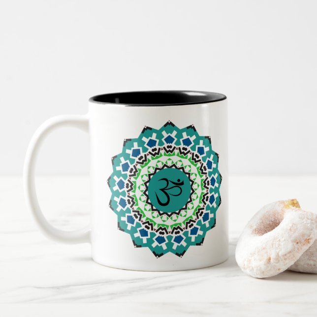 Caneca De Café Em Dois Tons Símbolo Espiritual Mandala Yoga Om Turquoise Blue (Com Donut)