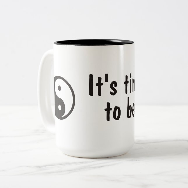 Caneca De Café Em Dois Tons Símbolo Yin Yang - design de tatuagem sólida (Frente Esquerda)