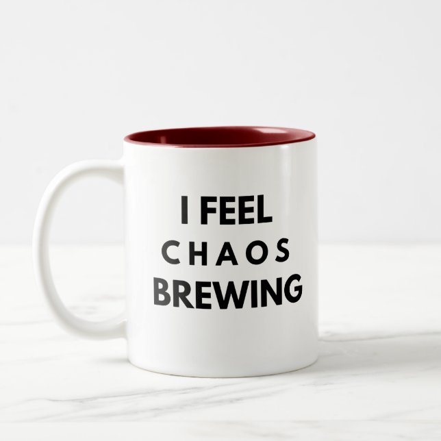 Caneca De Café Em Dois Tons Sinto o Caos Fermentando – Ansiedade Divertida (Esquerda)