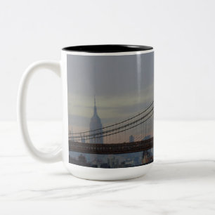Caneca De Café Em Dois Tons Skyline de New York com ponte de Brooklyn