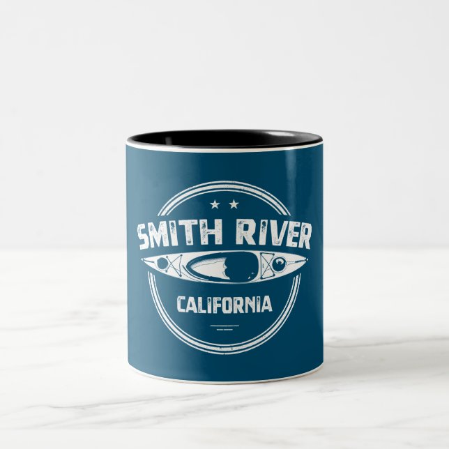 Caneca De Café Em Dois Tons Smith River California Kayaking (Centro)