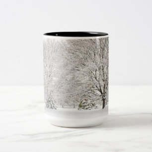 Caneca De Café Em Dois Tons Snowy Winter Forest