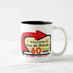 Caneca De Café Em Dois Tons Sobre o Hillville 60