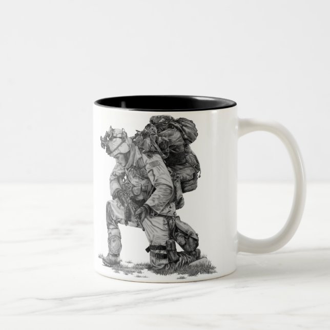 Caneca De Café Em Dois Tons Soldado Praying (Direita)