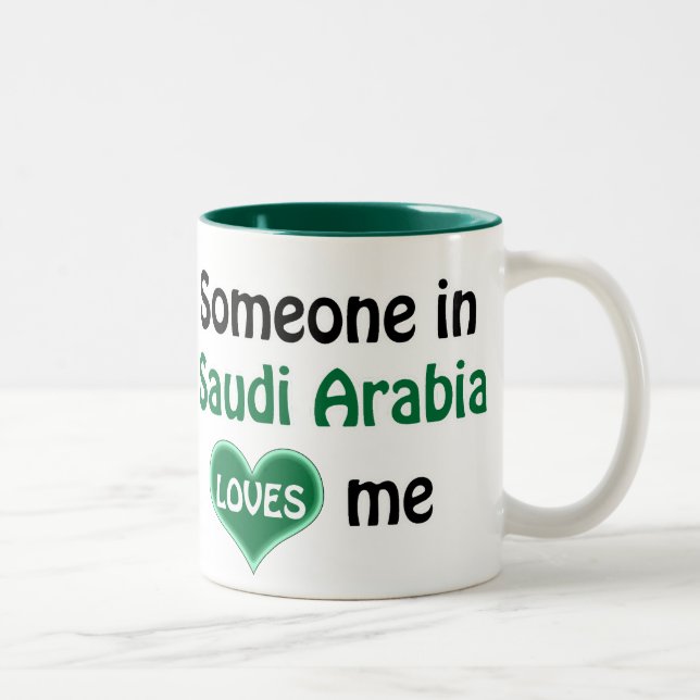 Caneca De Café Em Dois Tons Someone in Saudi Arabia loves me (Direita)
