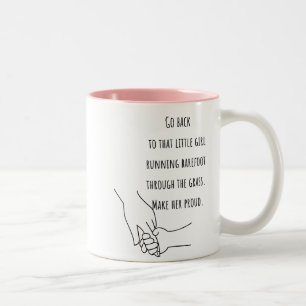 Caneca De Café Em Dois Tons Sonhos Descalços e Ecos Infantis