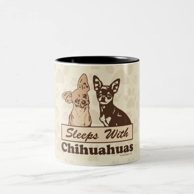 Caneca De Café Em Dois Tons Sonos com chihuahuas (Centro)