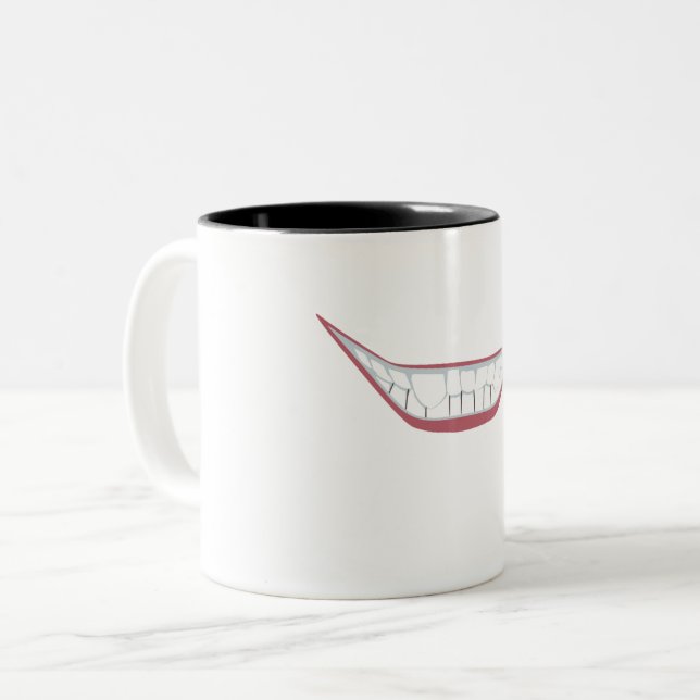 Caneca De Café Em Dois Tons Sorrindo (Frente Esquerda)