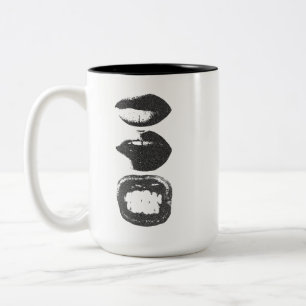 Caneca De Café Em Dois Tons Sorriso de Lábios Pretos Dupla Face   Mon Minimali