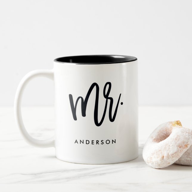 Caneca De Café Em Dois Tons Sr. Na moda Roteiro Personalized (Com Donut)