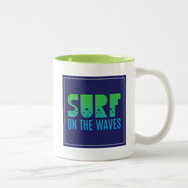 Caneca De Café Em Dois Tons Surf no poster das ondas (Direita)