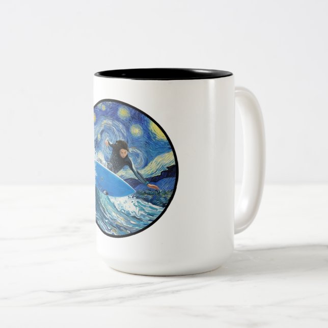Caneca De Café Em Dois Tons Surfista da Noite Estrelada  (Frente Esquerda)