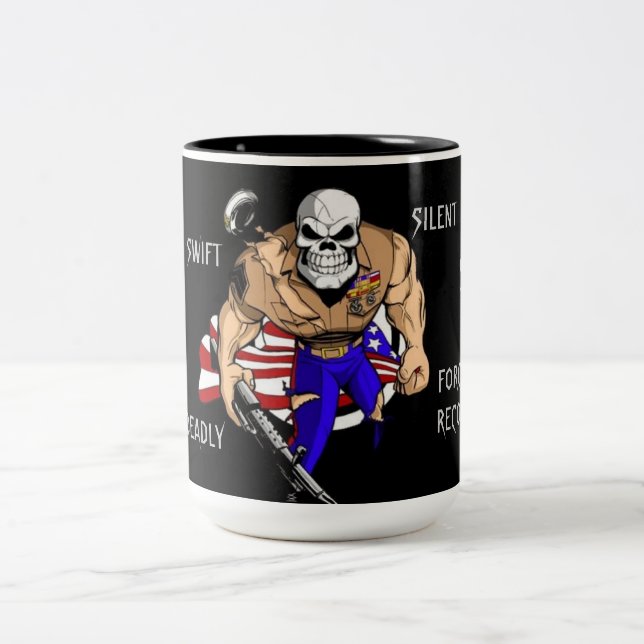CANECA DE CAFÉ EM DOIS TONS SWIFT SILENT E MORTEMENTE FORCE RECON (Centro)