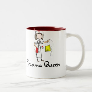 Caneca De Café Em Dois Tons T-shirt e presentes da rainha traumatismo" da
