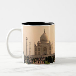 Caneca De Café Em Dois Tons Taj Mahal com pessoas