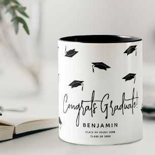Caneca De Café Em Dois Tons Tampas de Graduação Caindo Parabéns Grad