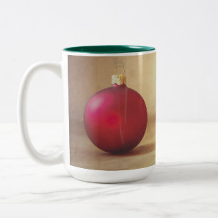 Caneca De Café Em Dois Tons Tema de Natal com bola de Natal
