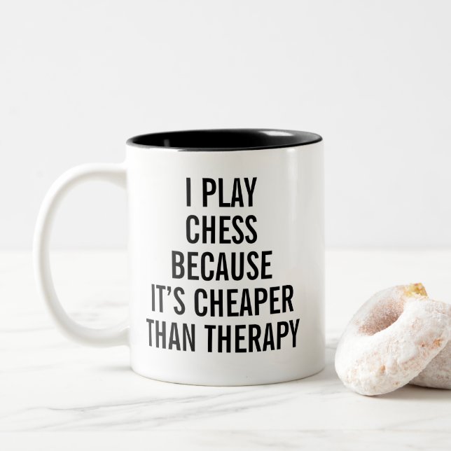 Caneca De Café Em Dois Tons Terapia de Xadrez Divertida (Com Donut)