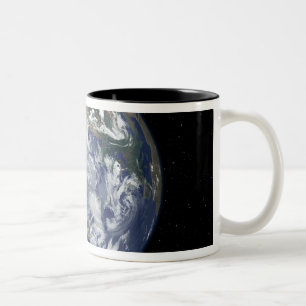 Caneca De Café Em Dois Tons Terra totalmente iluminada centrada no Polo Norte