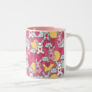 Caneca De Café Em Dois Tons Teste padrão da criança de Kawaii com Doodles