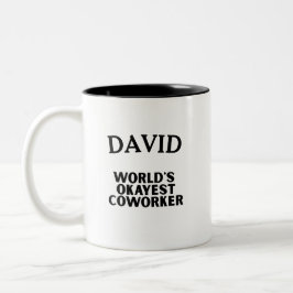 Caneca De Café Em Dois Tons Texto personalizado do colaborador mais divertido