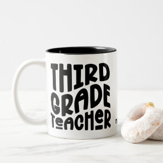 Caneca De Café Em Dois Tons Third Grade Teacher | Minimalist Typography Design
