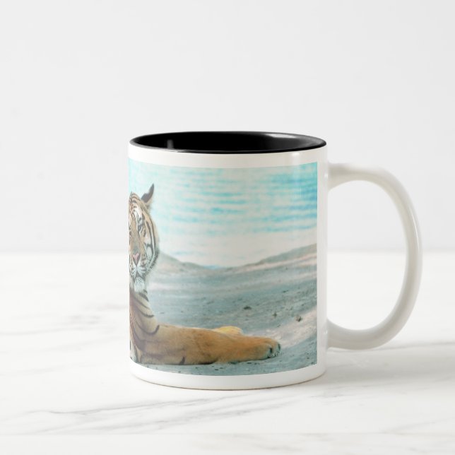 Caneca De Café Em Dois Tons Tigre pelo rio (Direita)