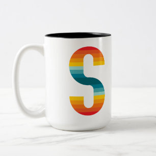 Caneca De Café Em Dois Tons Tipografia Colorida Arco-íris Retro Pôr do Sol Let