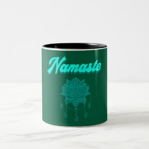 Caneca De Café Em Dois Tons Tipografia Flor de Lótus Teal Namaste