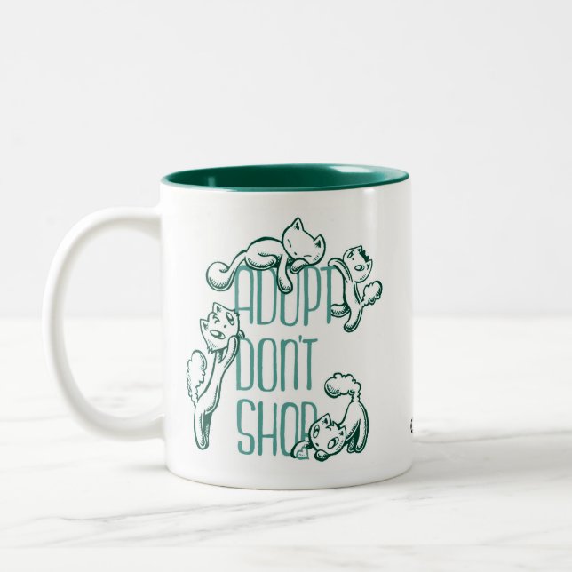 Caneca De Café Em Dois Tons Todos os gatos: Adopt não compra (Esquerda)