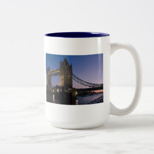 Caneca De Café Em Dois Tons Torre Ponte Londres Inglaterra Água Noite Cidade