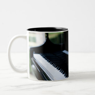 Caneca De Café Em Dois Tons Trabalho de arte de Piano Bonito