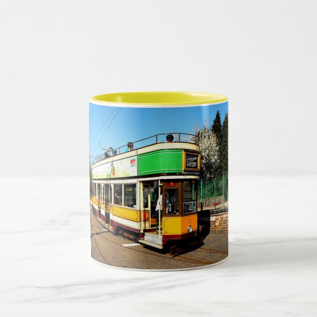 Caneca De Café Em Dois Tons Tram na estação Colyton (Centro)