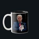 Caneca De Café Em Dois Tons Trump 2024 Cat MAGA Funny Trump Cat<br><div class="desc">Trump 2024 Cat MAGA Funny Trump Cat</div>
