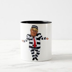Caneca De Café Em Dois Tons Trump no Visto da prisão