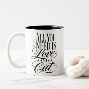 Caneca De Café Em Dois Tons Tudo o que Você Precisa é Amor e um Gato Tipografi