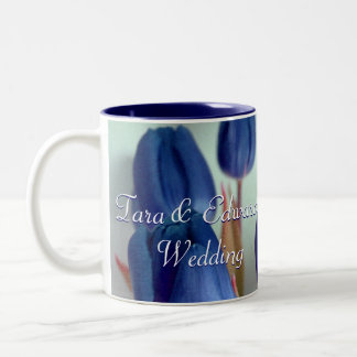Caneca De Café Em Dois Tons Tulipas Azuis